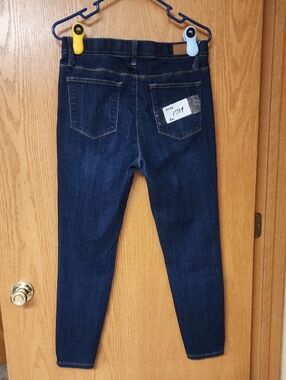 Judy Blue Women’s Dark Blue  Jeans elastic waist 31x26 number 1709